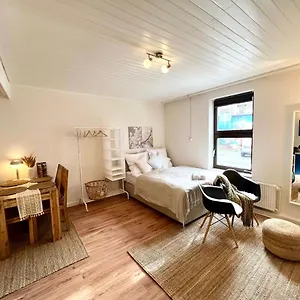 https://hygge-apartment-im-viertel-mit-flair-zentral.hotelsinbremen.net