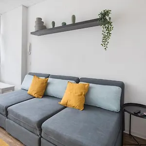 https://spacious-2-br-apartment-hamburg.hamburg-hotels-de.com