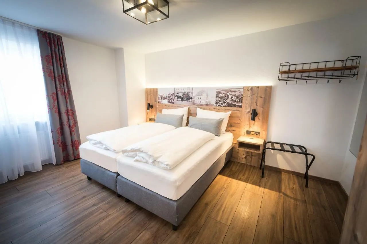 Hotel & Brauerei-Gasthof Neuwirt نوبورغ آن دي دوناو 2*,  ألمانيا